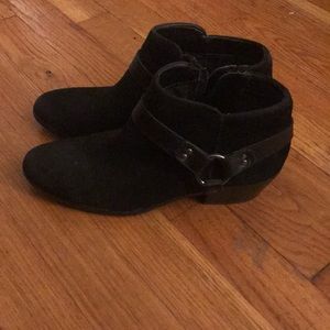 Sam Edelman black booties